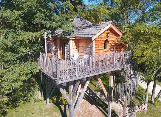 chateau dans les arbres bordeaux chateau dans les arbres bordeaux